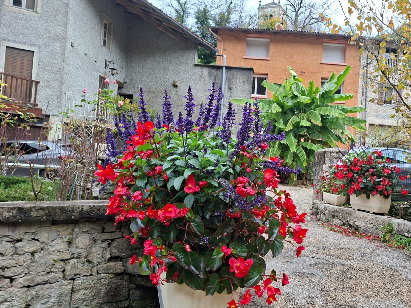 Сердон виллаж