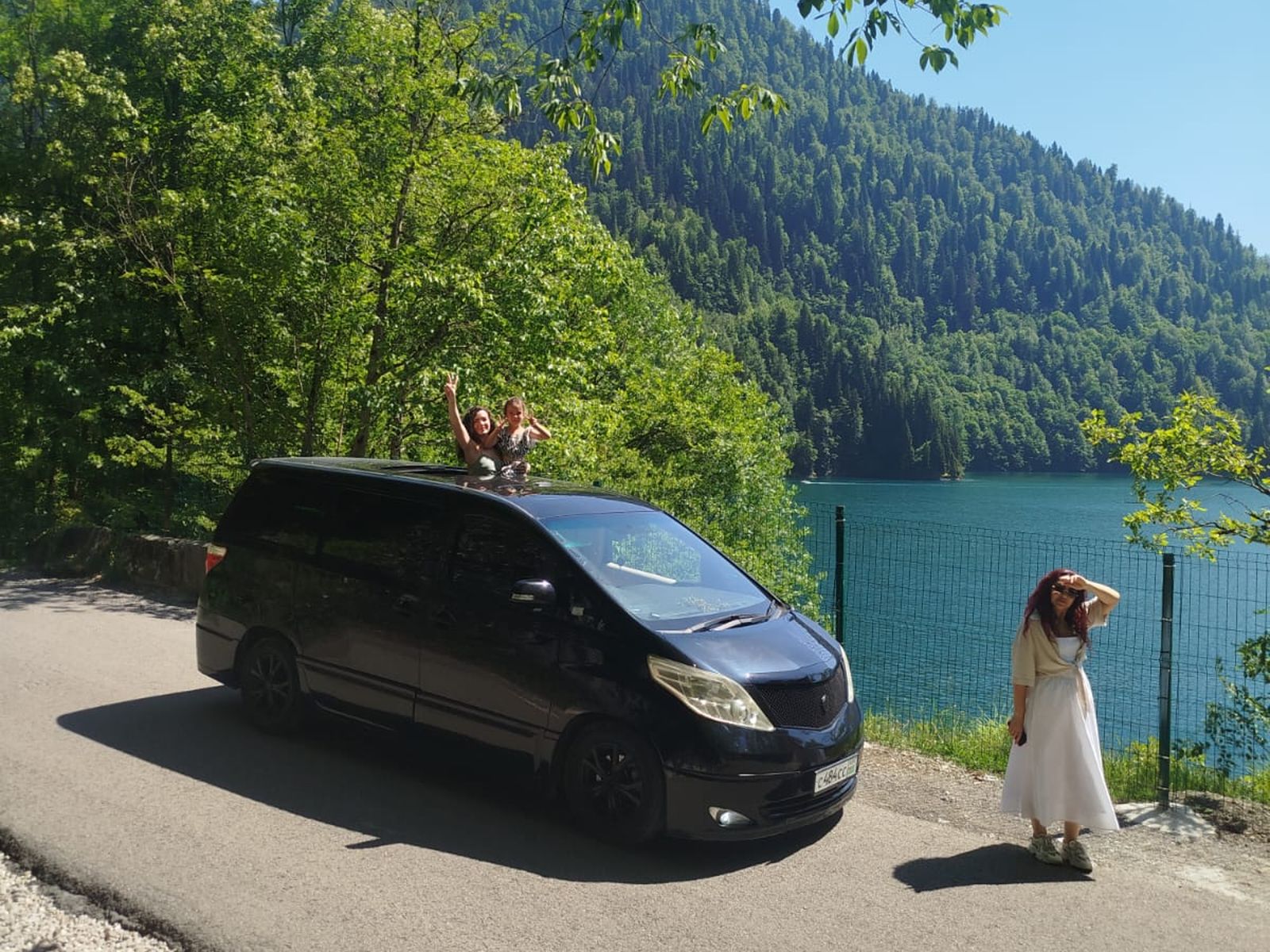 Автомобиль