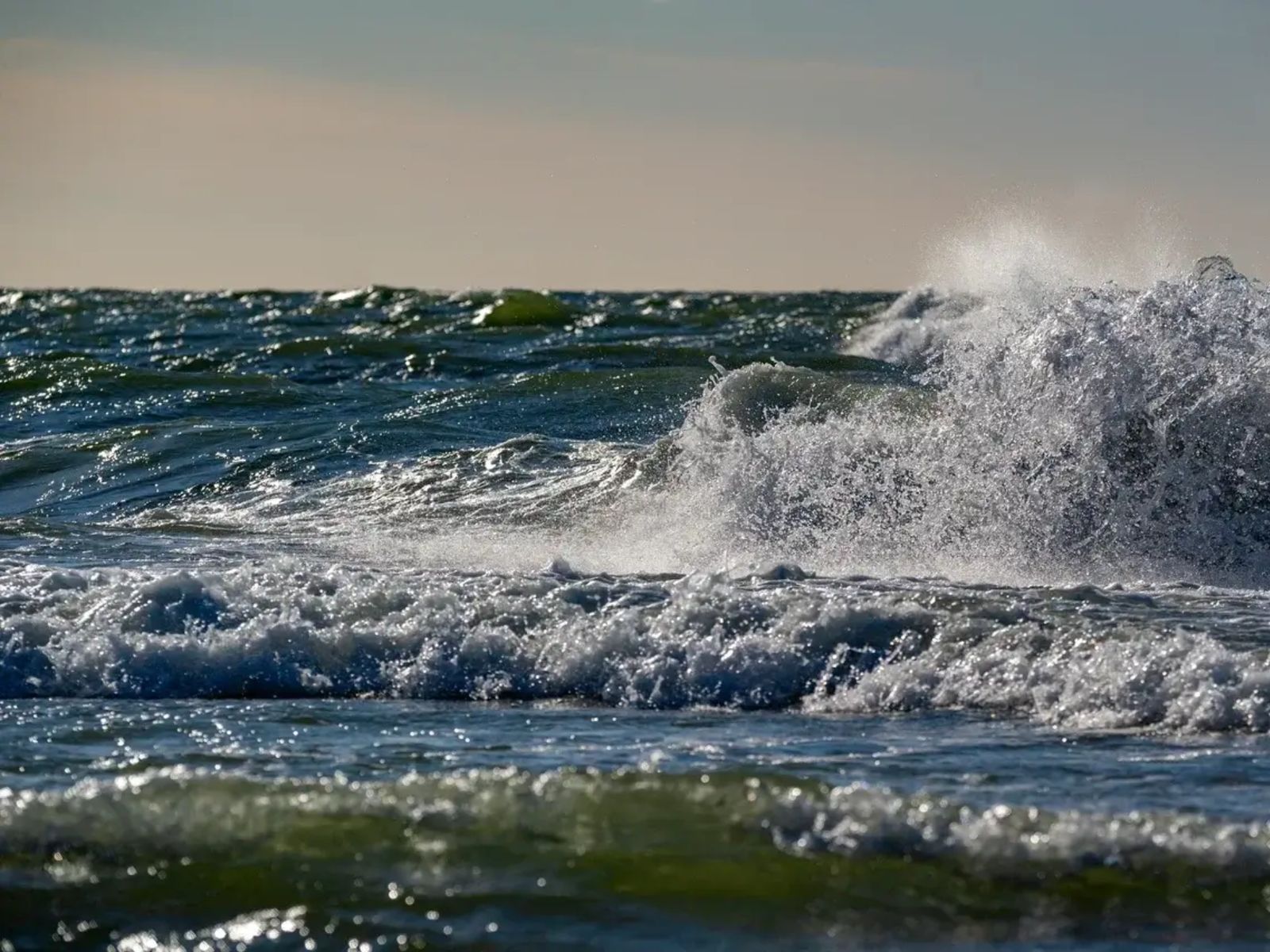 Бущующее Балтийское море