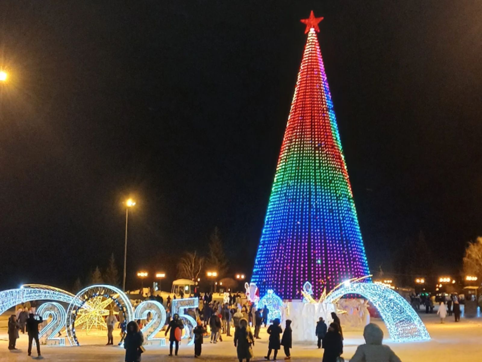 Площадь Салавата Юлаева