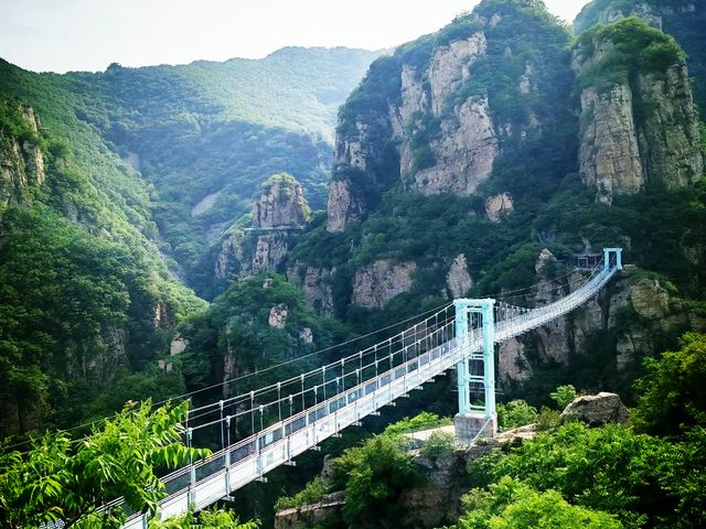 Трансфер из Пекина на природу: горы и леса парка Тяньюньшань