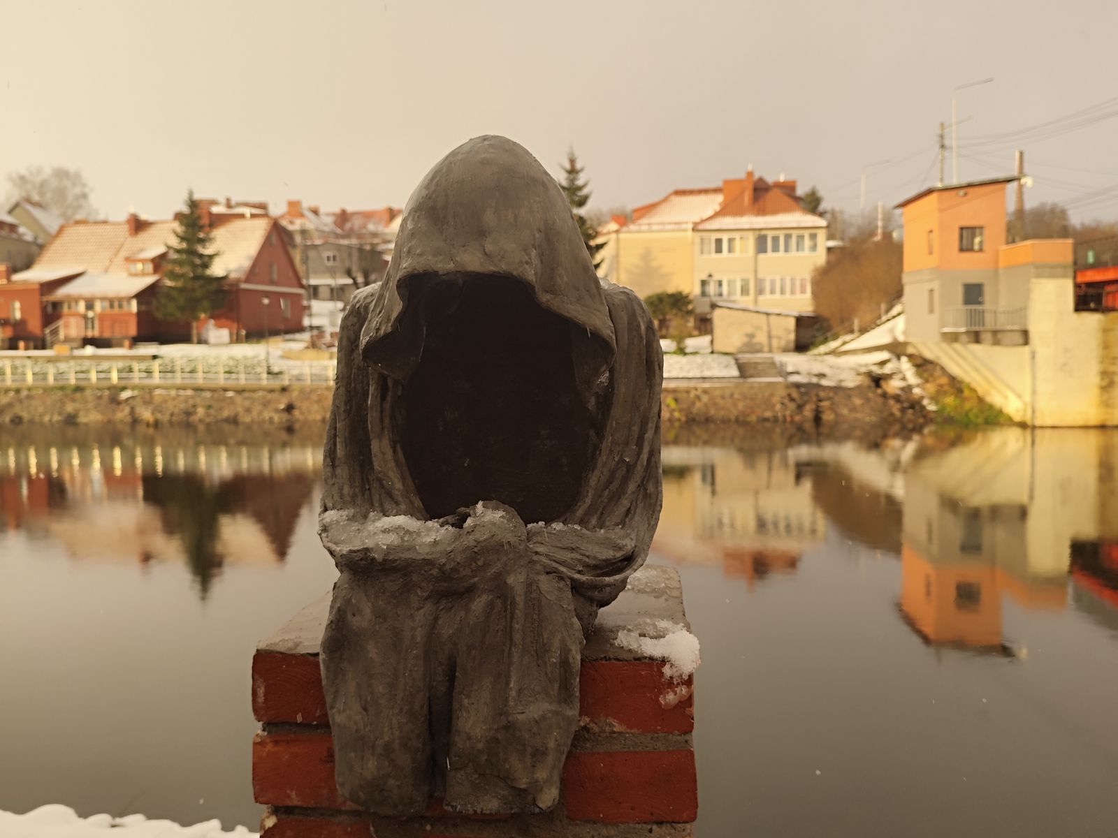 Необычная скульптура