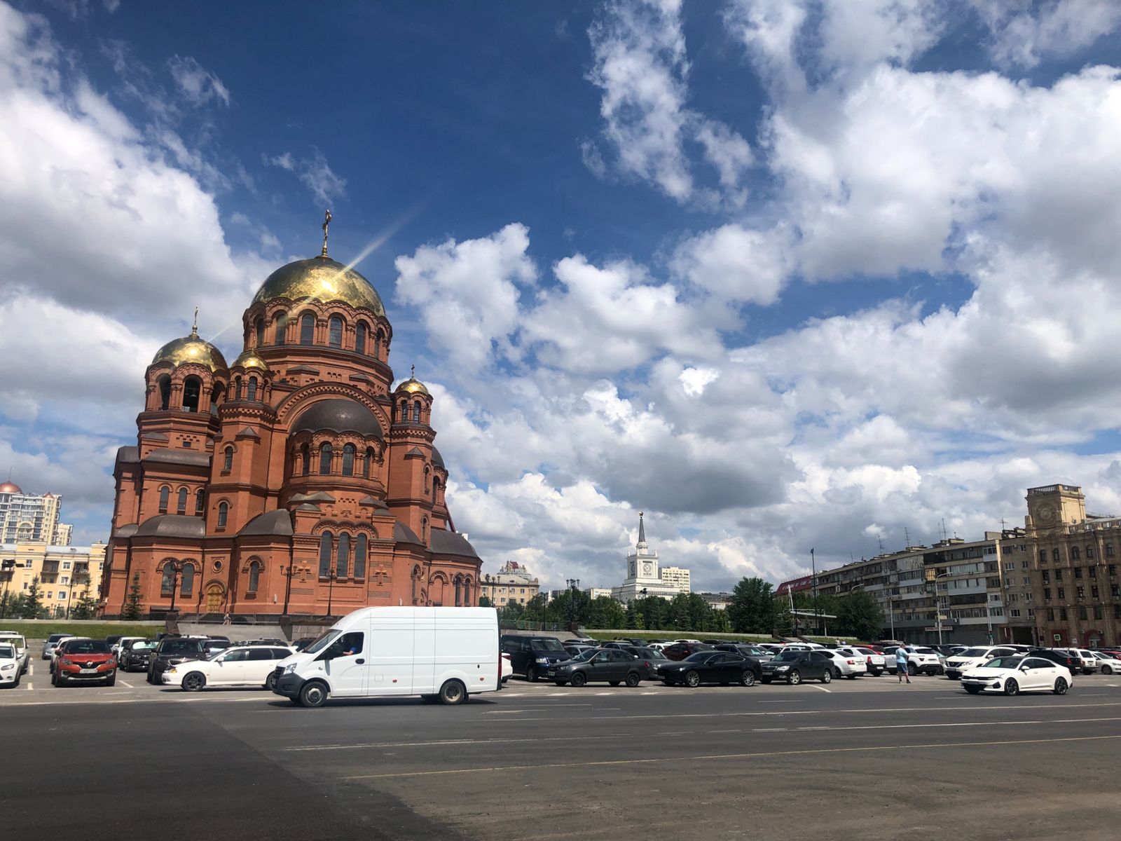 Площадь Павших Борцов 