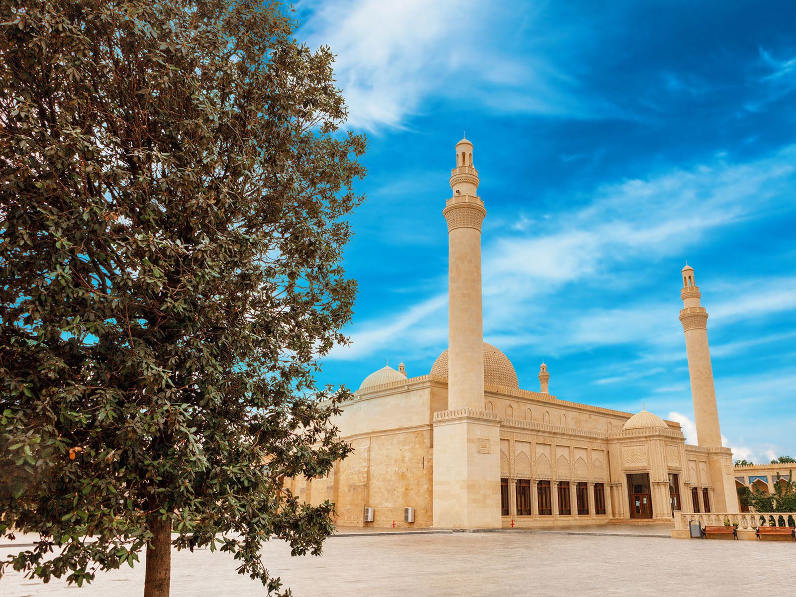 Древняя мечеть — история и архитектура Шамахи