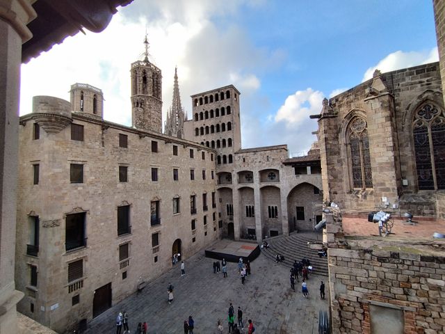 Экскурсия на 2 часа в мистическом Готическом квартале Барселоны