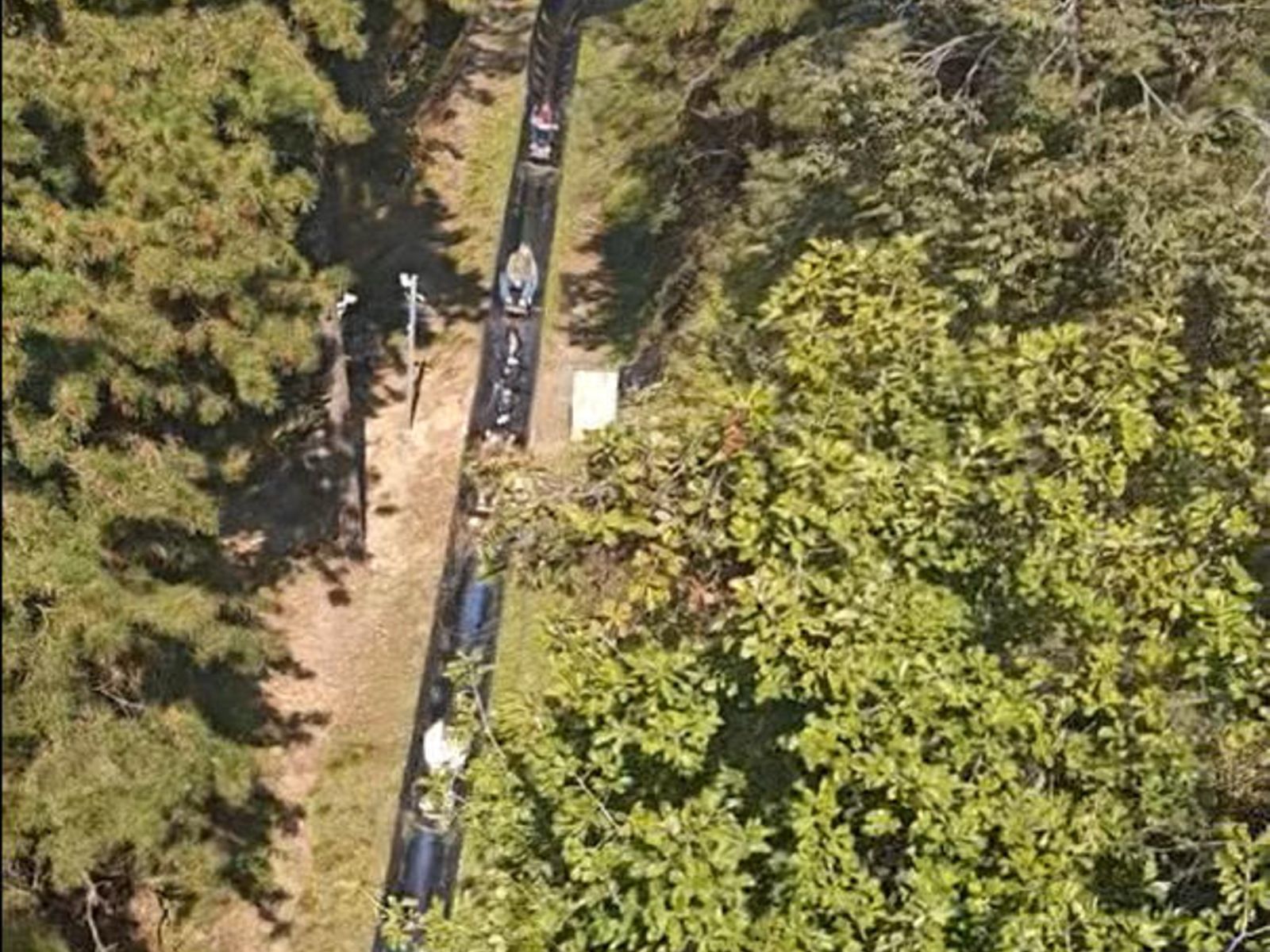 Спуск по скоростному желобу