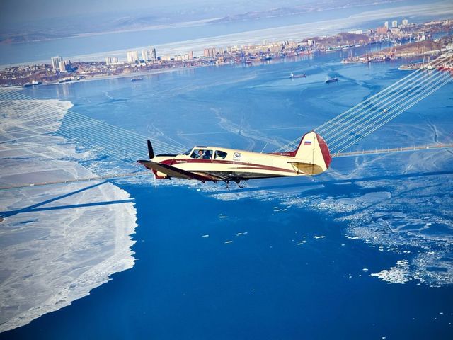 Индивидуальный обзорный полёт над Владивостоком на Як-18Т