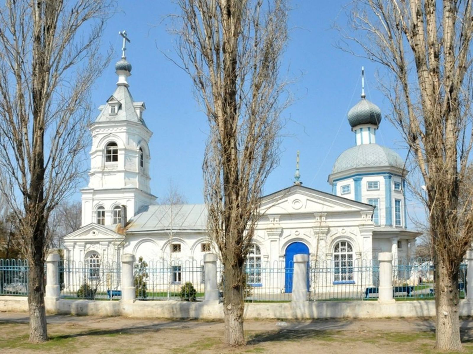 Храм Никиты Исповедника