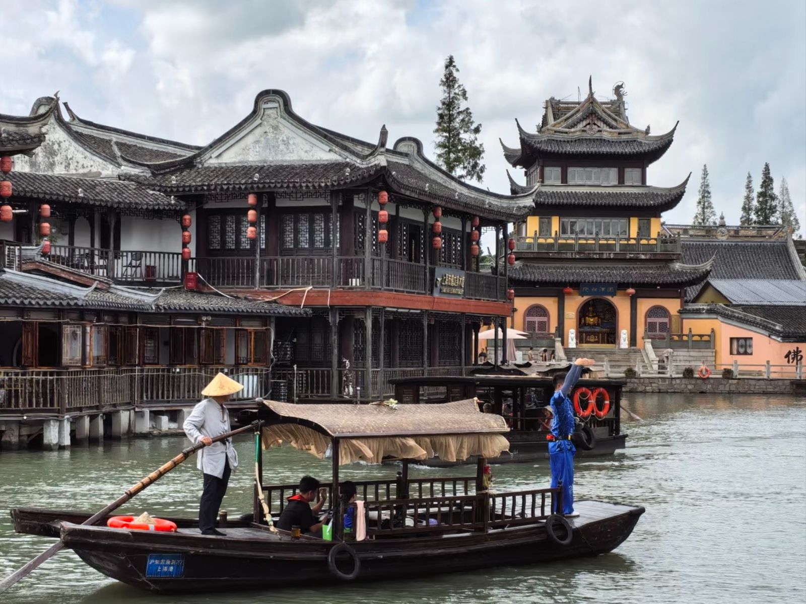 Лодка и архитектура