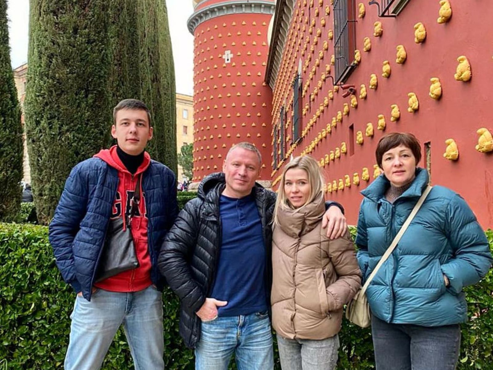 У башни Галатеи