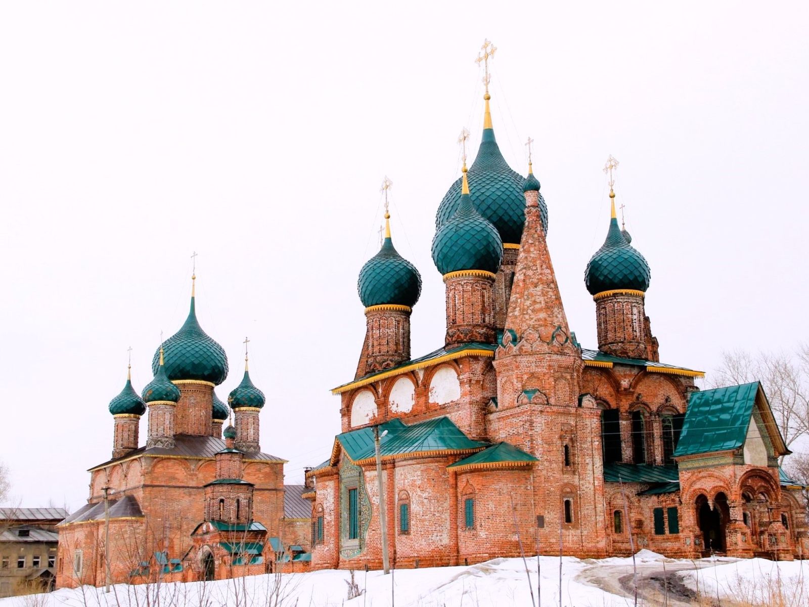 Ансамбль в Коровниках