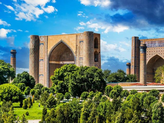 Индивидуальная обзорная экскурсия "Место встречи — Самарканд"