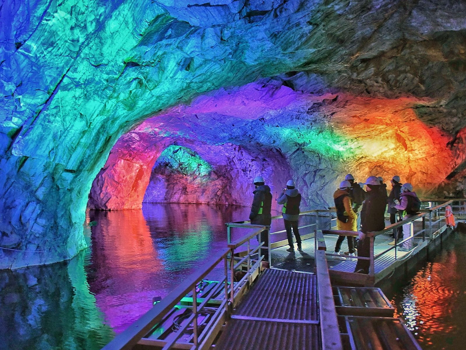 Подземная Рускеала