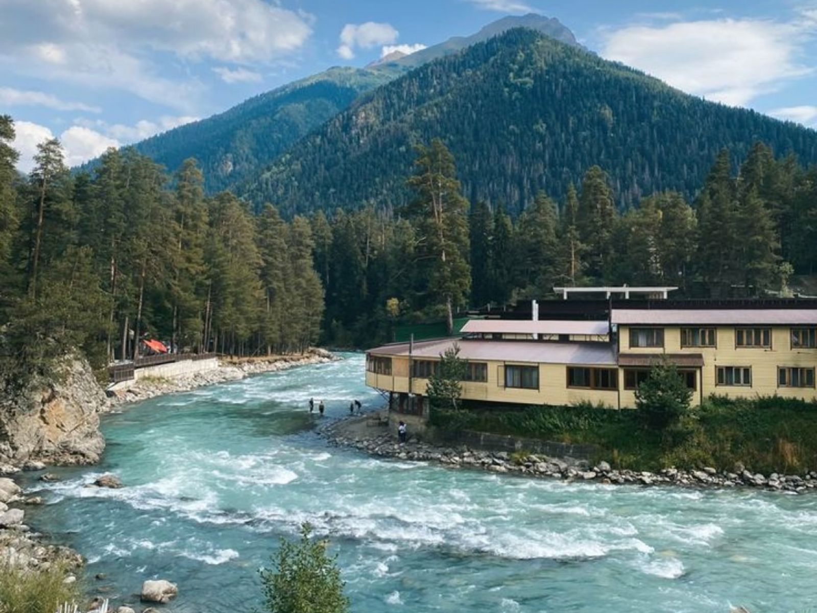 Горная река в Архызе