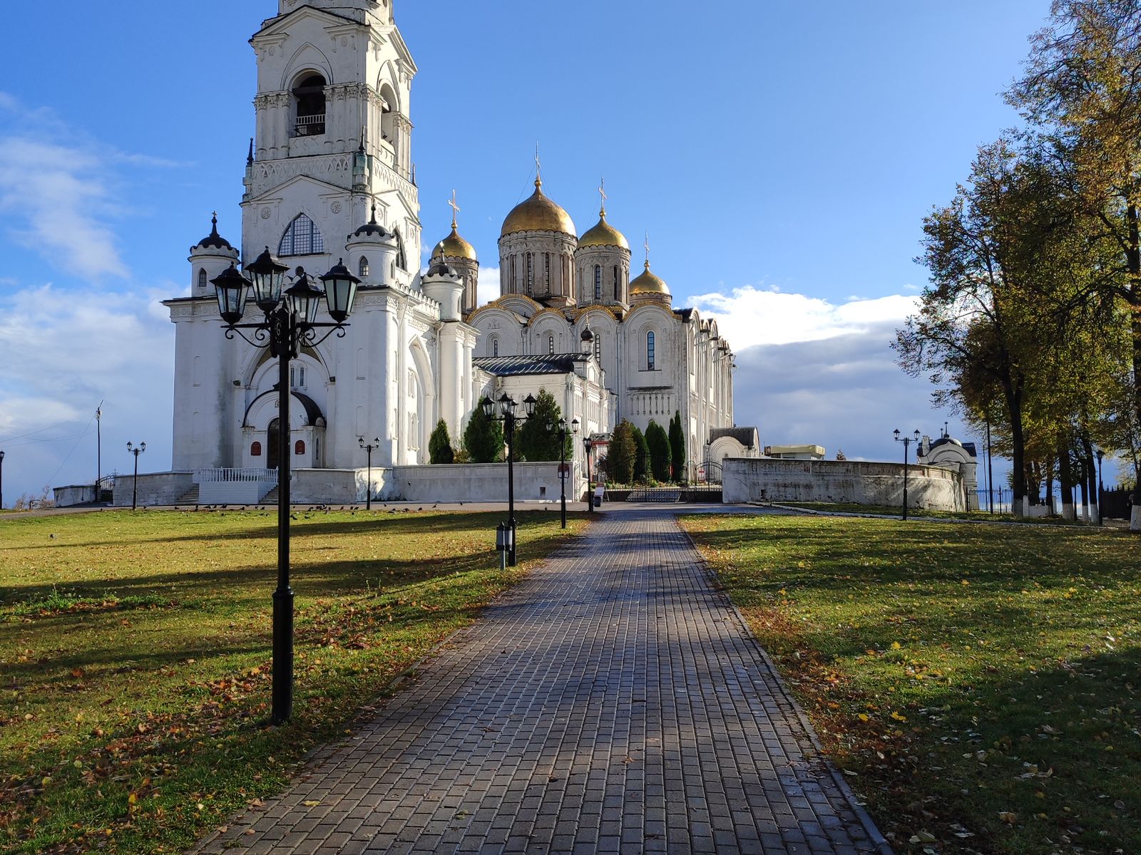 Успенский кафедральный собор 12 в.