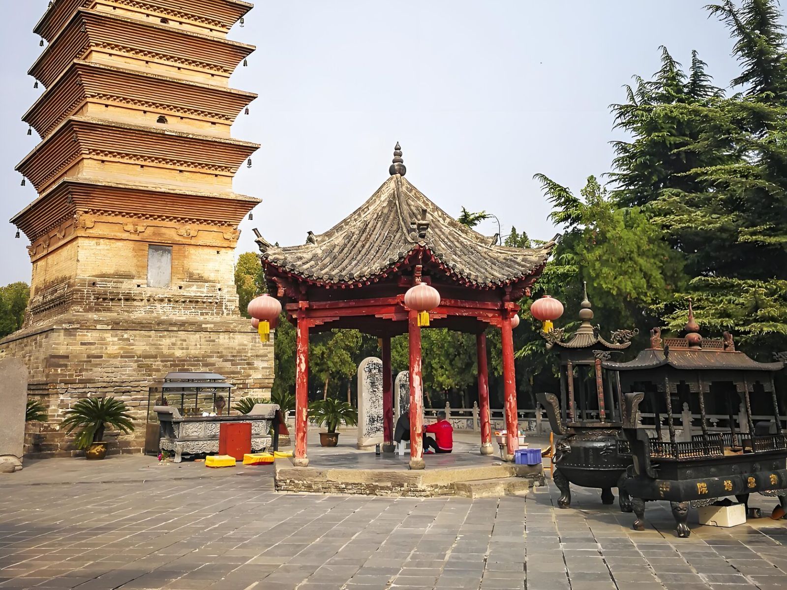 Храм Белой Лошади