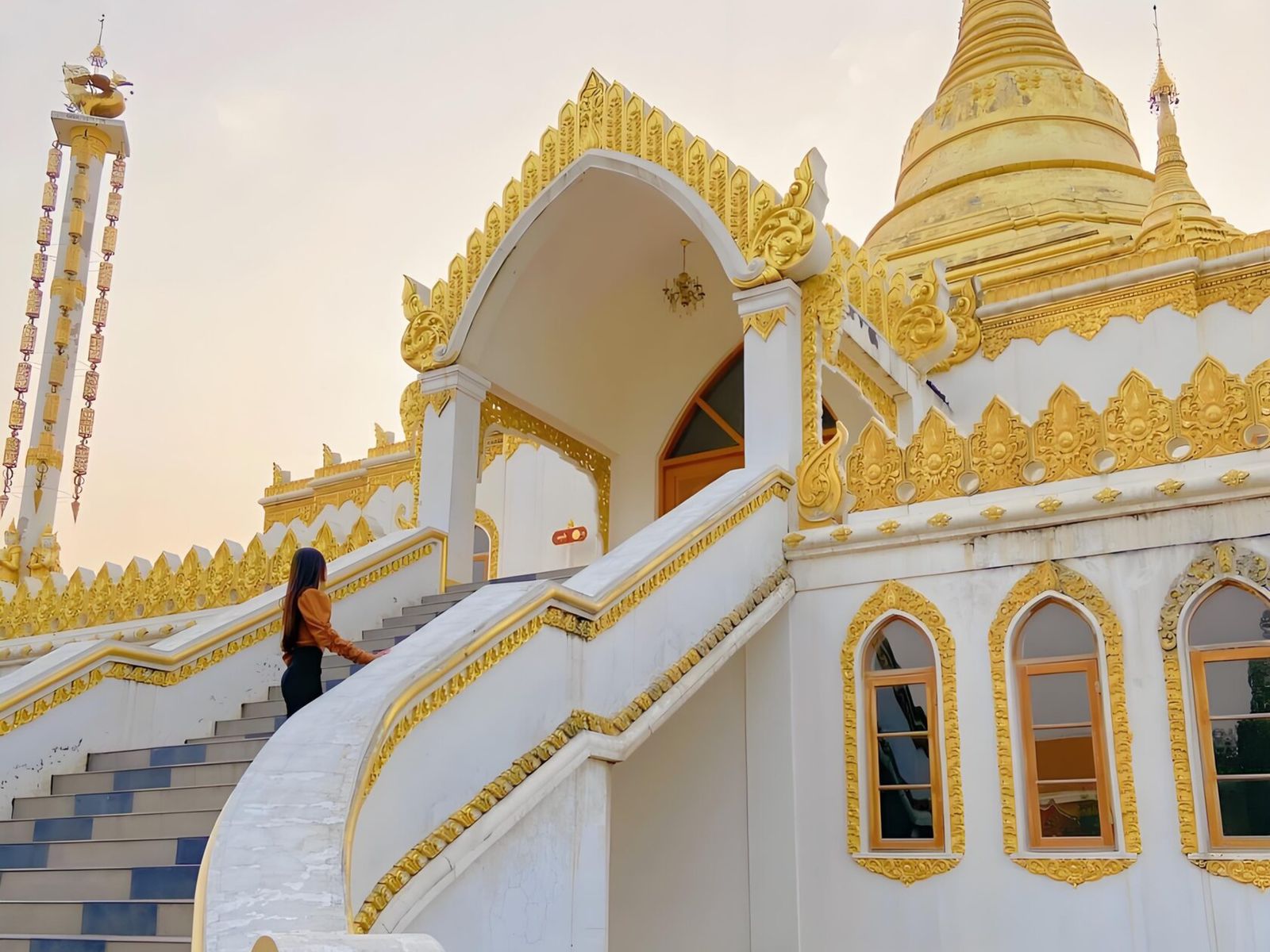 Храм Белой Лошади