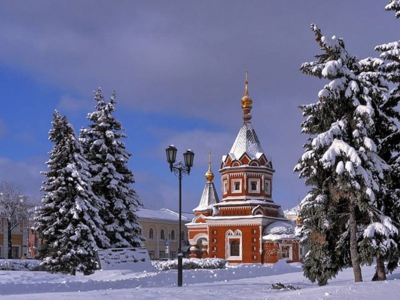 Интерактивная семейная экскурсия по новогоднему Ярославлю - индивидуальная экскурсия в Ярославле пешком длительностью 2 часа с количеством участников до 6 человек цена экскурсии 5500₽