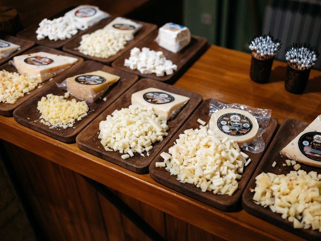 Групповая автобусная экскурсия "Гастрономические традиции Пскова"