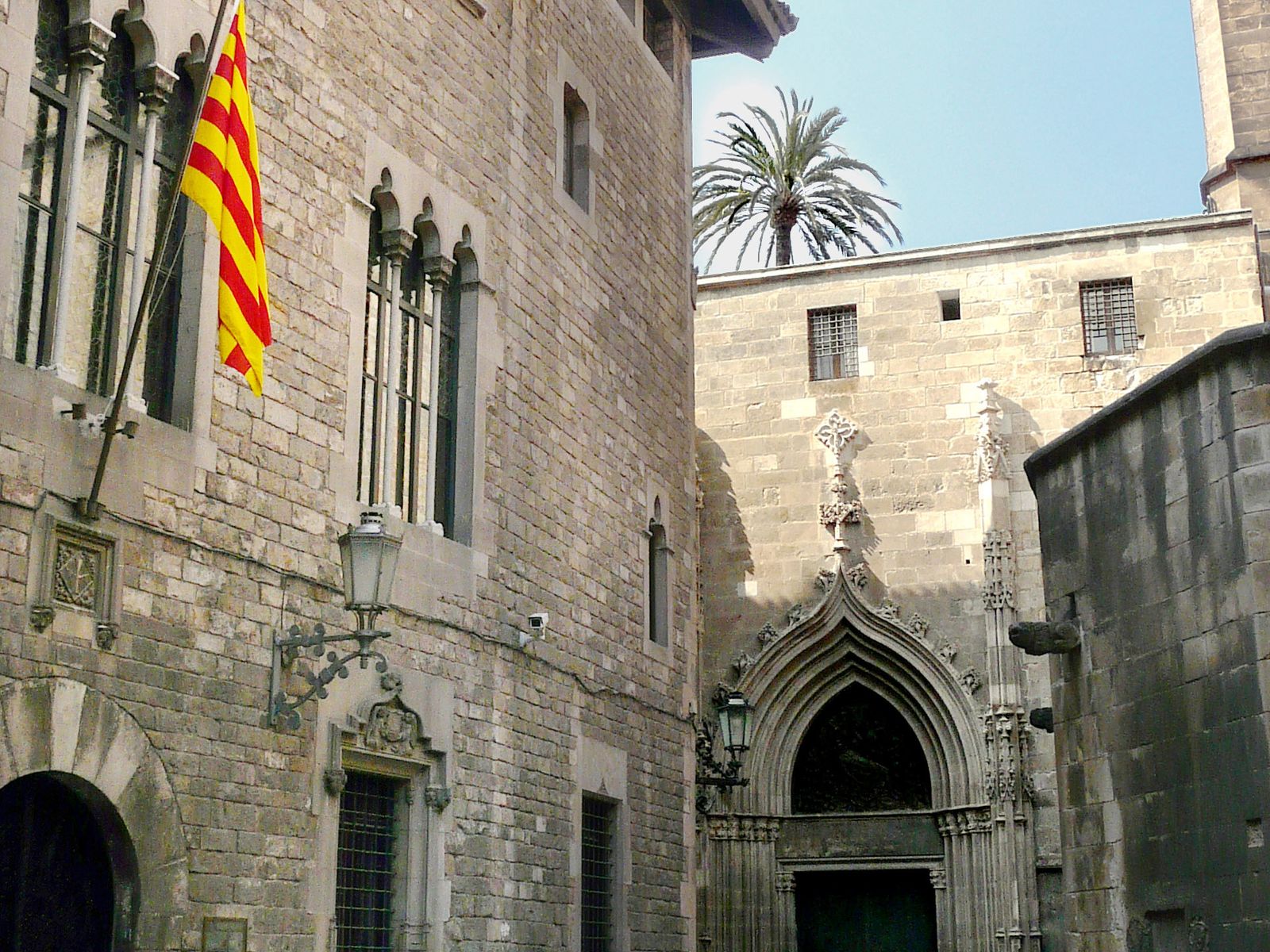 Средневековые улочки вокруг собора