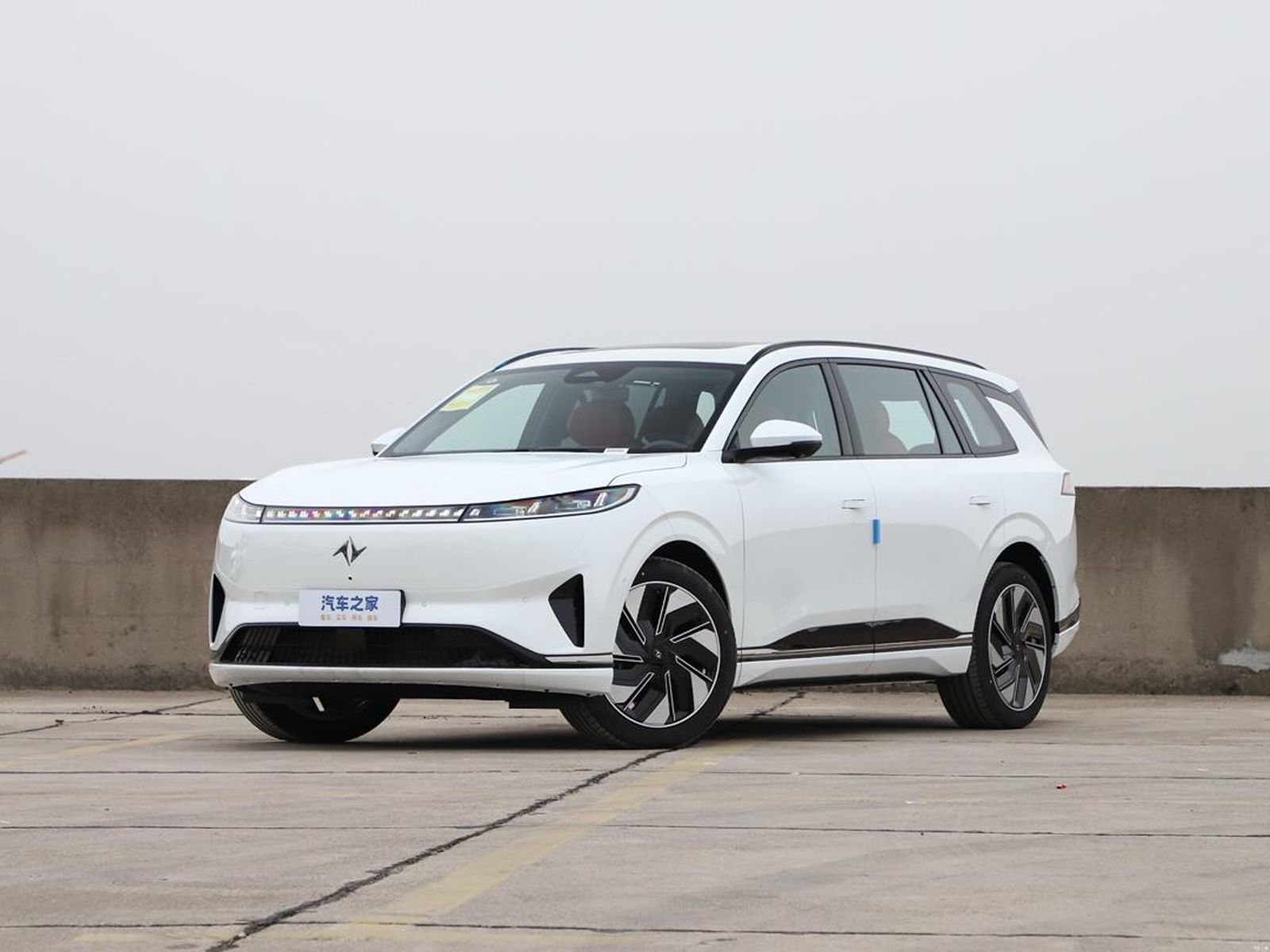 Автомобиль