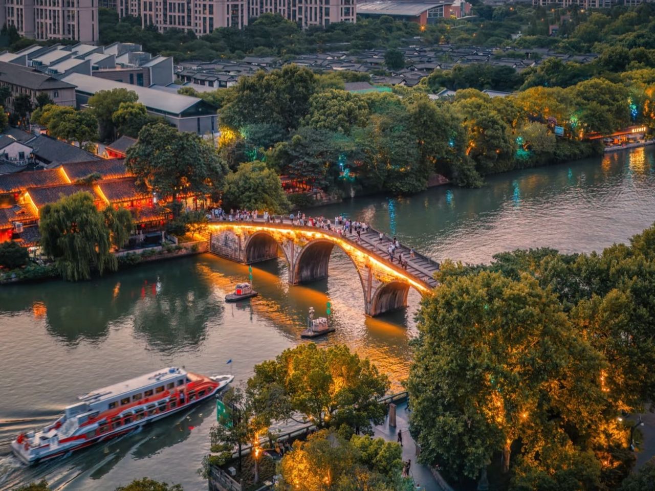 Обзорная экскурсия из Шанхая в Ханчжоу — китайский рай на земле - индивидуальная экскурсия в Шанхае на машине гида длительностью 12 часов с количеством участников до 5 человек цена экскурсии 739$