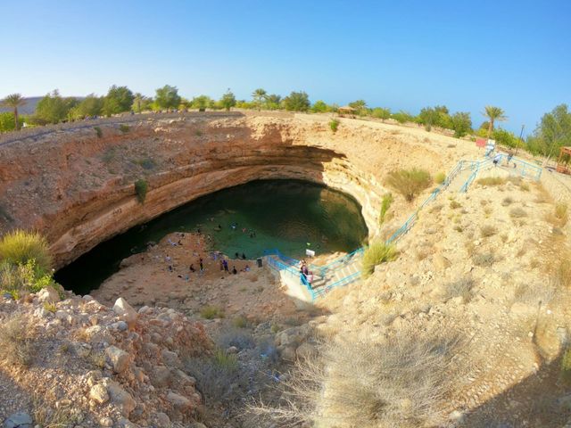 Экскурсия в Вади Шаб + воронка Бимма: здесь вода встречает горы — фото 2
