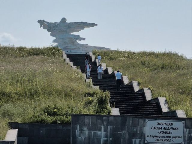 Экскурсия "Три лика гор: "Золотое кольцо Северной Осетии"