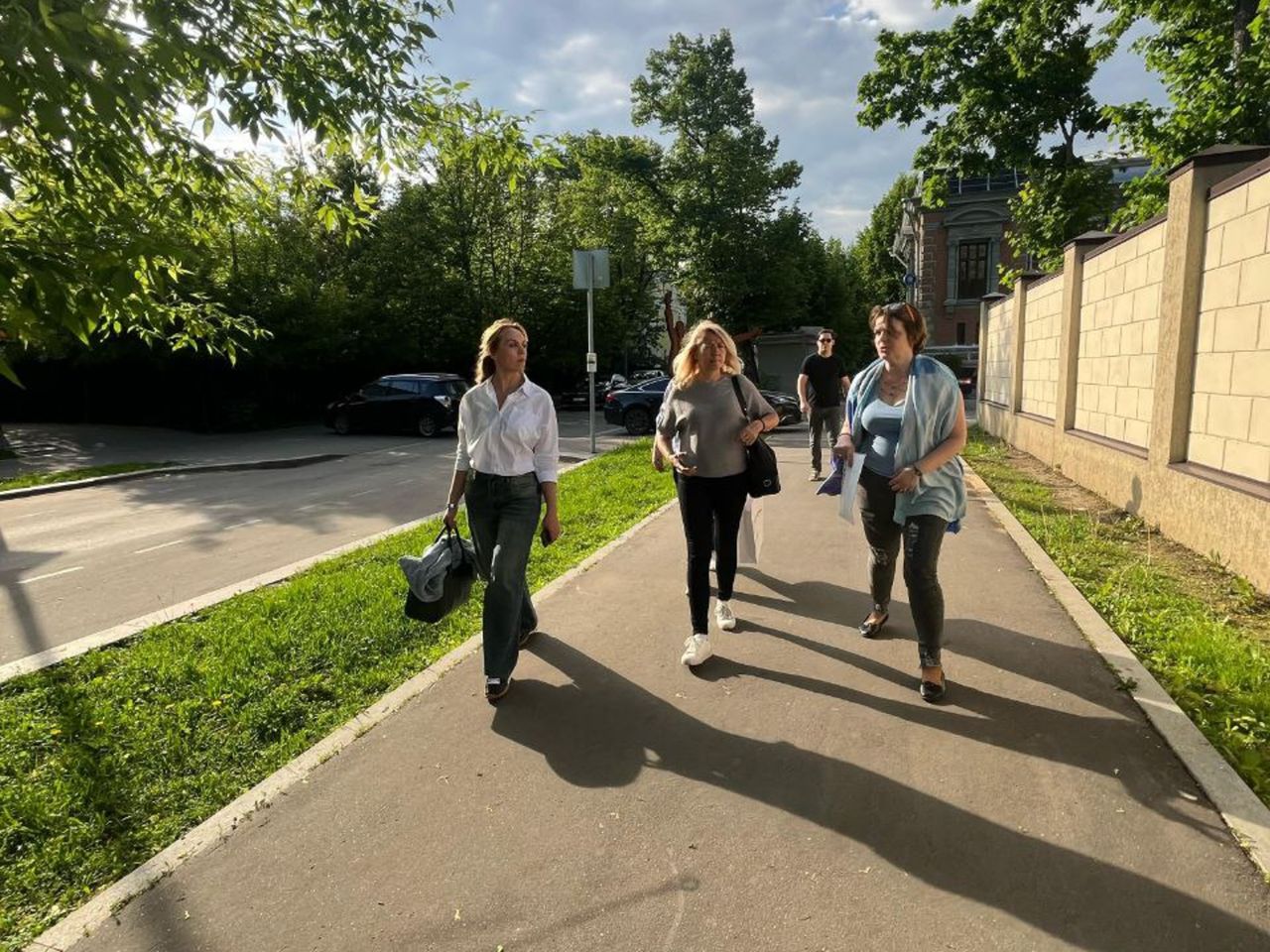 Обзорная экскурсия по Божедомке: место встречи изменить нельзя - индивидуальная экскурсия в Москве пешком длительностью 2 часа с количеством участников до 10 человек цена экскурсии 6000₽