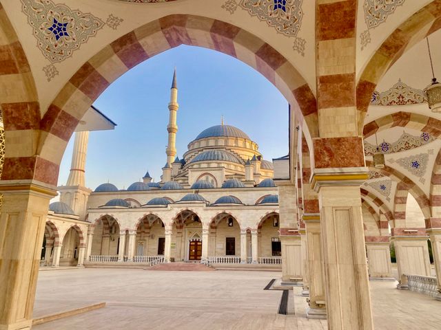 Обзорная автопешая экскурсия "Влюбиться в Грозный за один день"