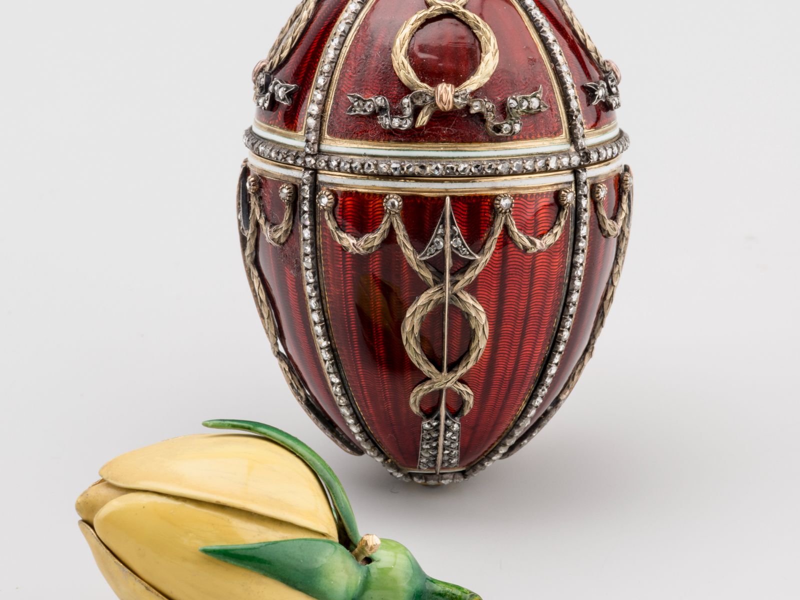 Яйцо как признание в любви