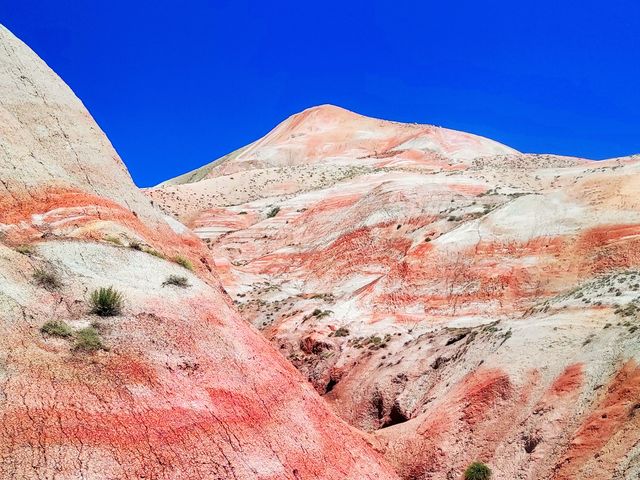 Экскурсия из Баку на "Марс" и гору Бешбармаг через Розовое озеро