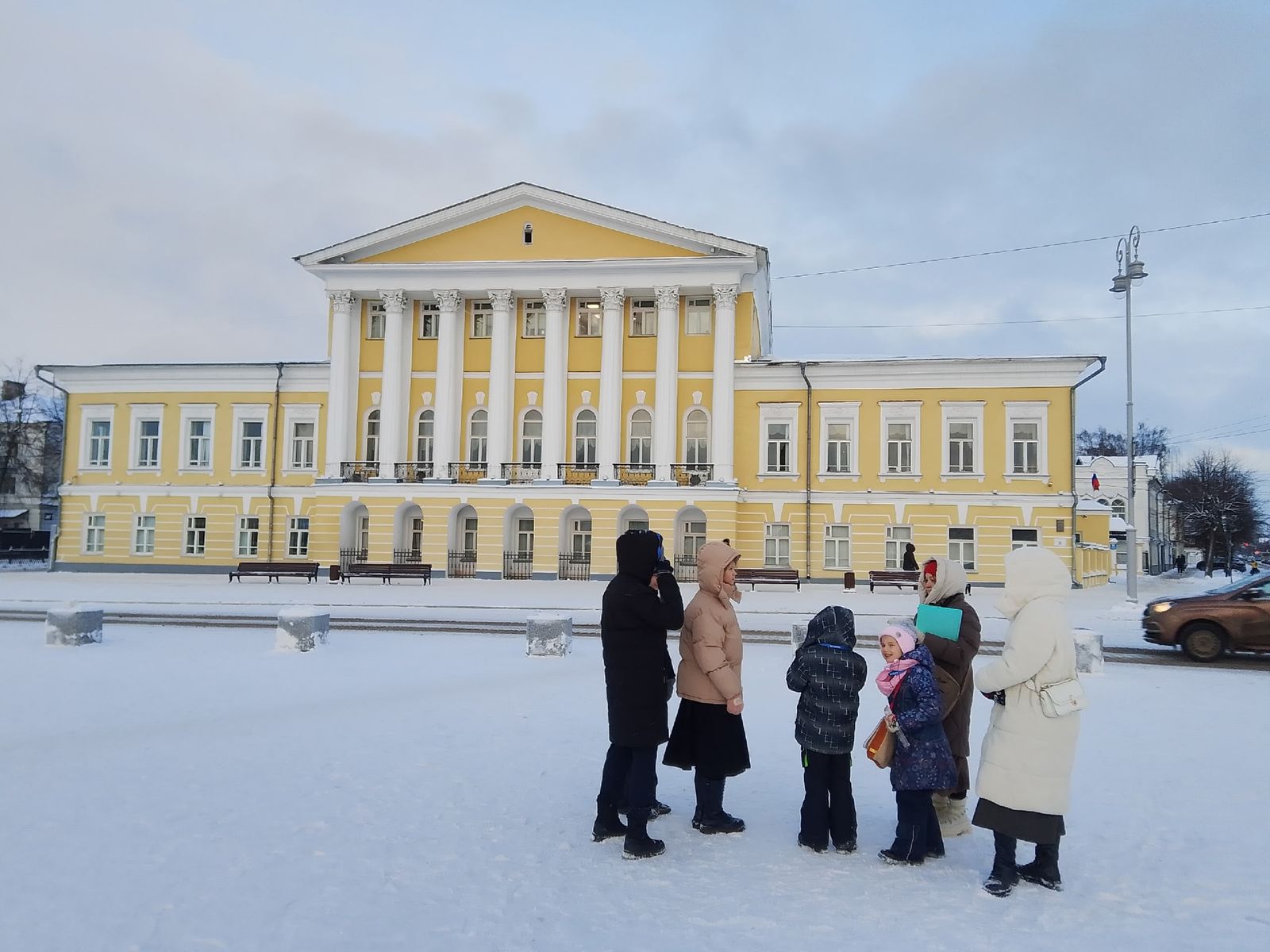 Экскурсия у дома Борщова