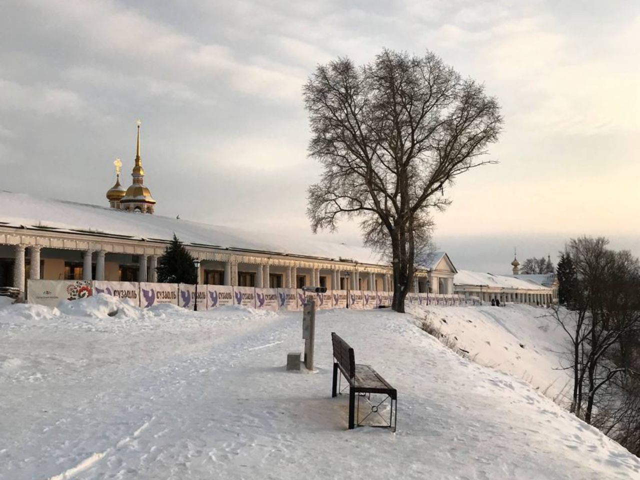 Групповая экскурсия "Душа древнего Суздаля: легенды и история" - групповая экскурсия в Суздале пешком длительностью 2 часа с количеством участников до 15 человек цена экскурсии 2100₽