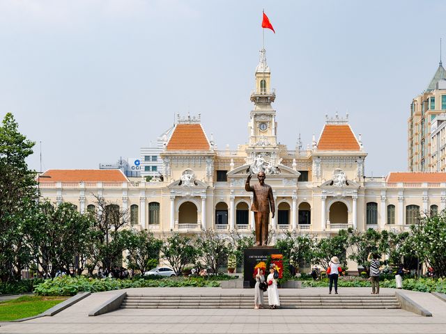 Тур из Нячанга в Хошимин, туннели Кучи и дельту Меконга на 2 дня