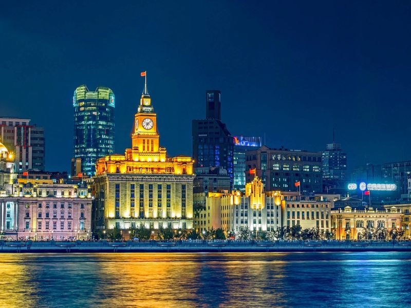 Индивидуальная обзорная экскурсия по Шанхаю — столице волшебства - индивидуальная экскурсия в Шанхае на машине гида длительностью 7 часов с количеством участников до 5 человек со скидкой 5% цена экскурсии 313.5$
