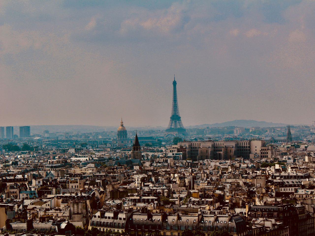 Индивидуальная обзорная экскурсия "Первый день в Париже" - индивидуальная экскурсия в Париже на машине гида длительностью 4 часа с количеством участников до 6 человек со скидкой 10% цена экскурсии 594€