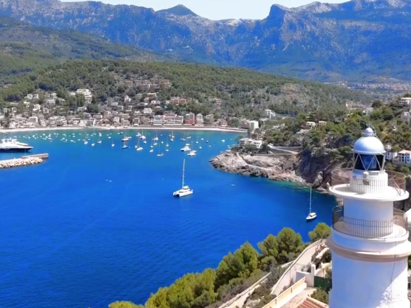 Вид на бухту