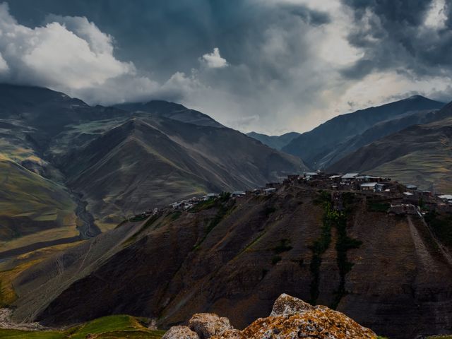 Групповая экскурсия на 1 день из Баку в горы Хызы и село Хыналыг