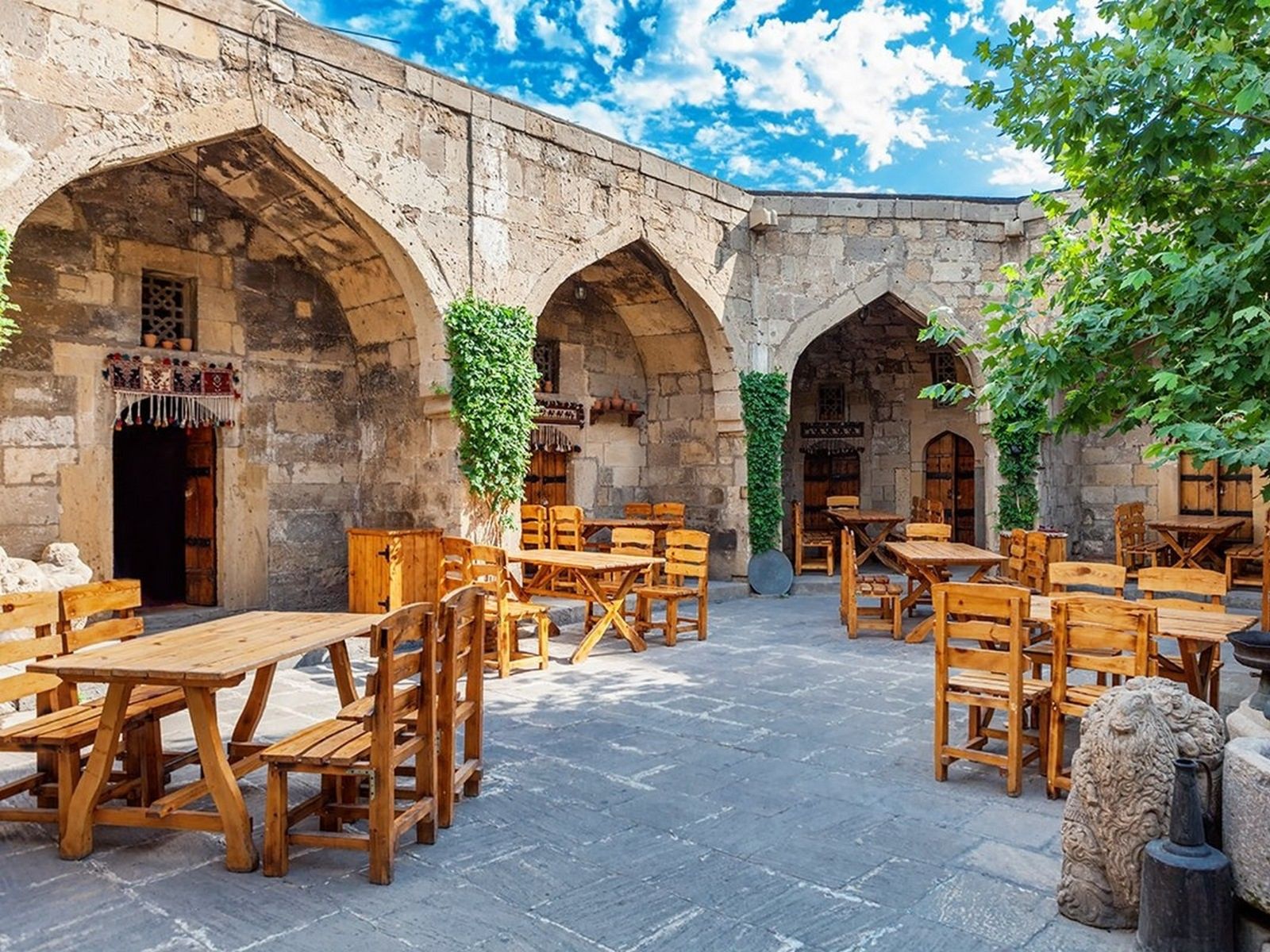 Караван-сарай