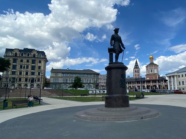 Обзорная экскурсия на авто "Давайте знакомиться: Саратов"