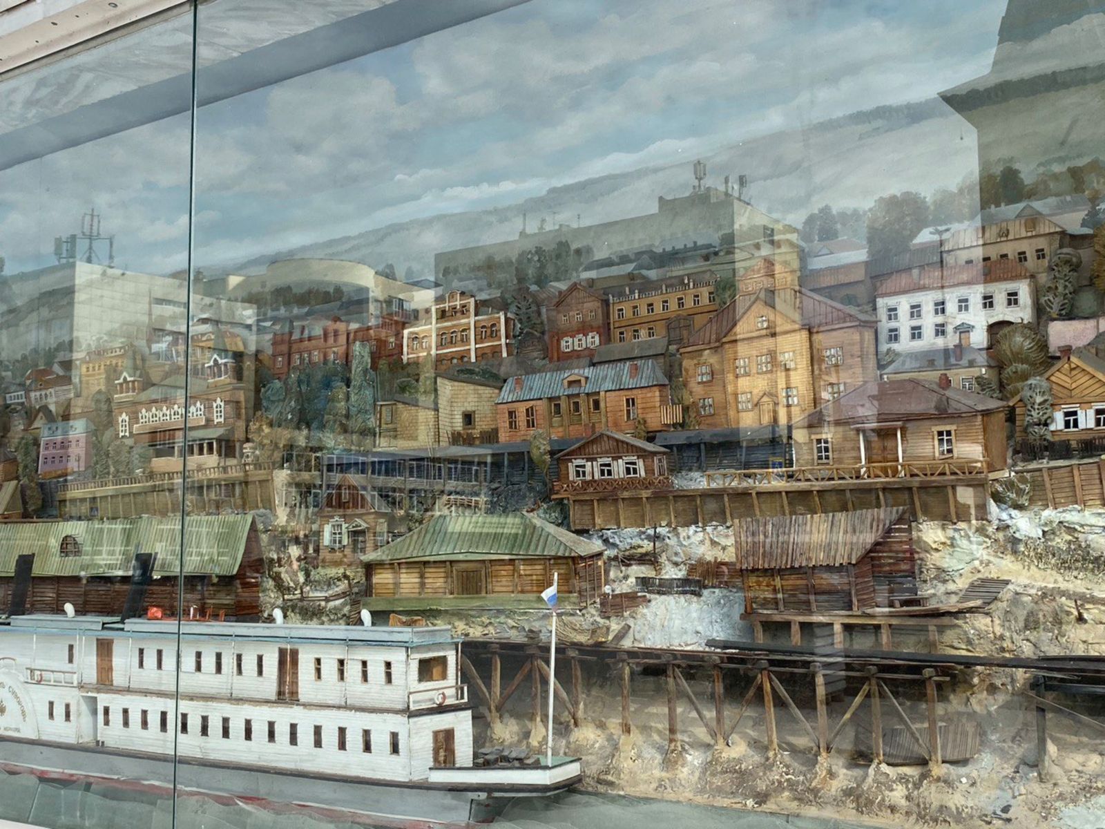 Диорама "Саратов вчера, сегодня и завтра"
