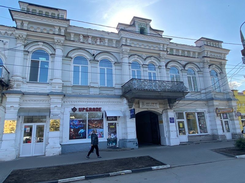 2 города, 2 берега одной реки: экскурсия в Саратове и Энгельсе - индивидуальная экскурсия в Саратове на машине гида длительностью 3 часа с количеством участников до 3 человек со скидкой 5% цена экскурсии 7125₽