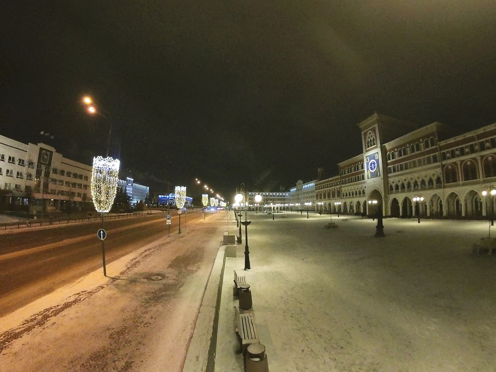 Ленинский проспект, площадь Оболенского-Ноготкова