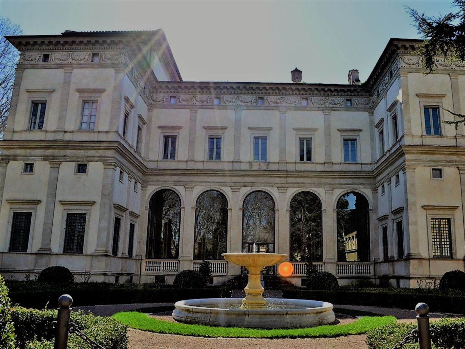 Вилла Фарнезина  