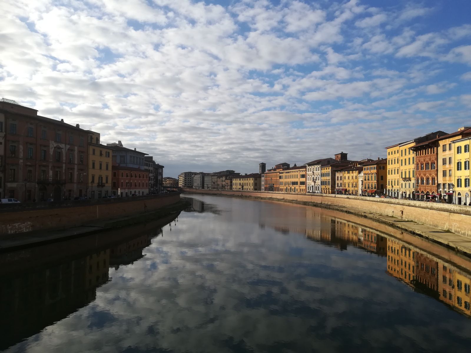 На набережной