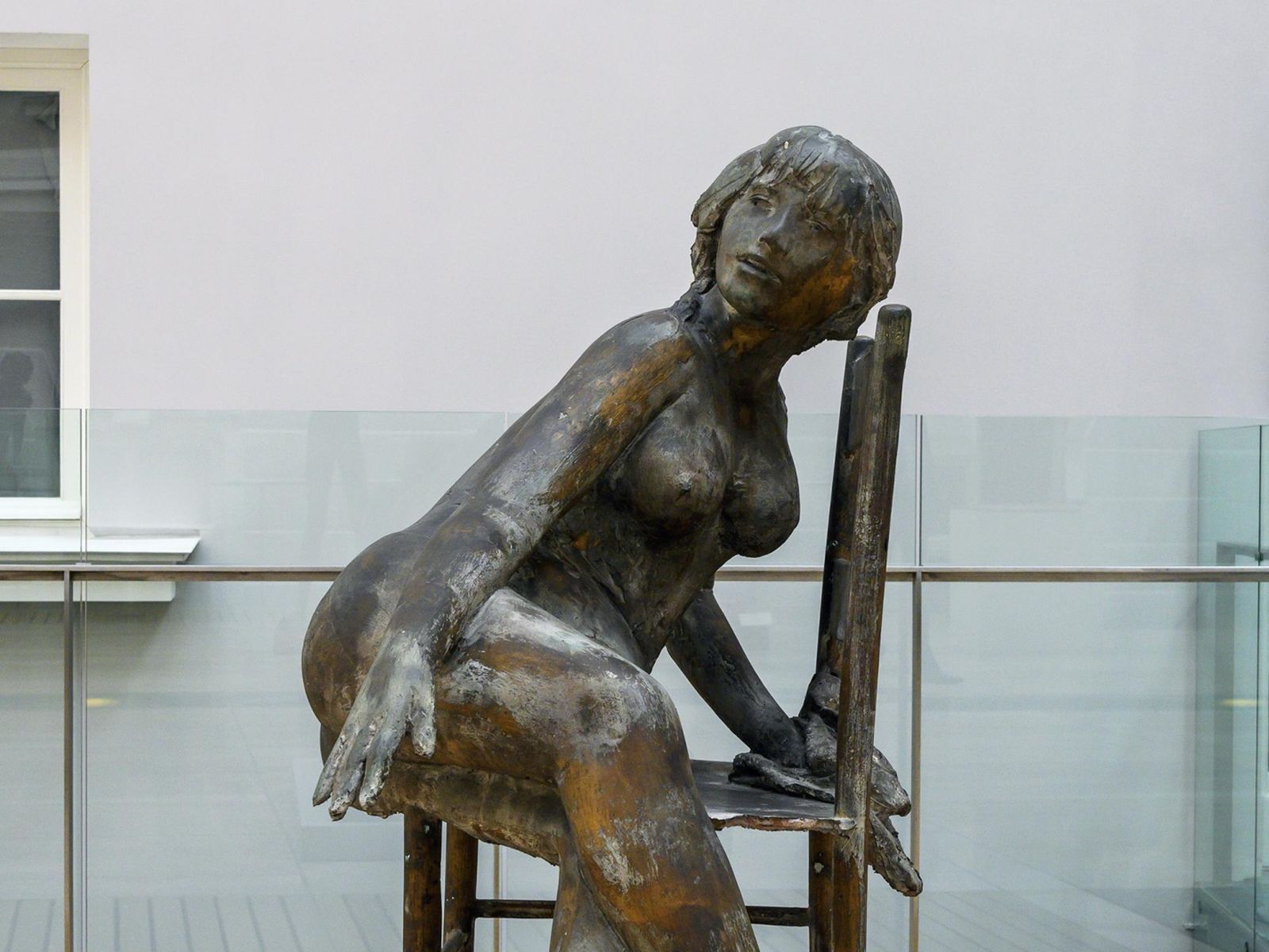 Джакомо Манцу "Сидящая Тебе", 1983 г.