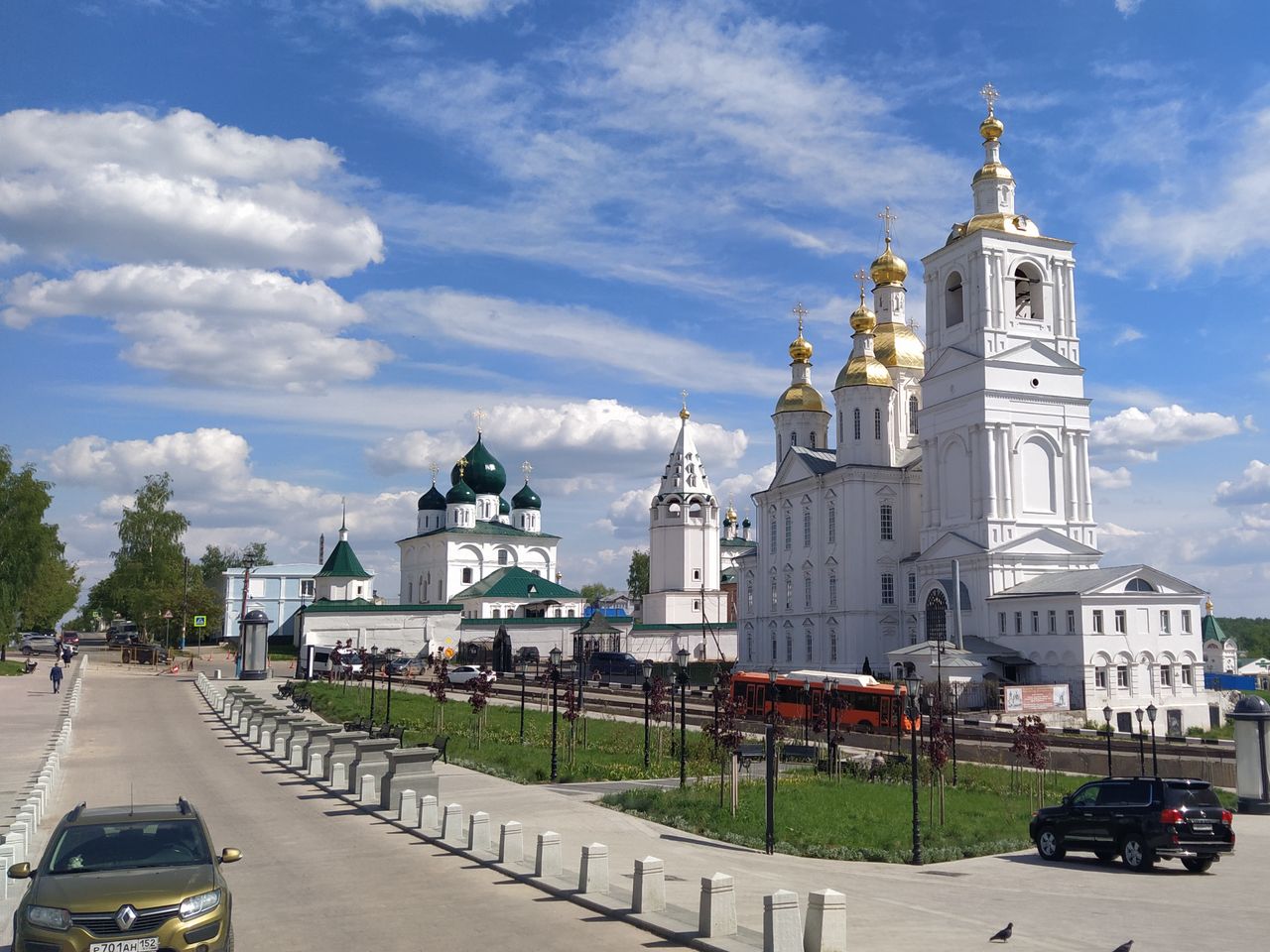 Индивидуальная обзорная экскурсия из Нижнего Новгорода в Арзамас - индивидуальная экскурсия в Нижнем Новгороде на машине гида длительностью 9 часов с количеством участников до 4 человек цена экскурсии 15000₽