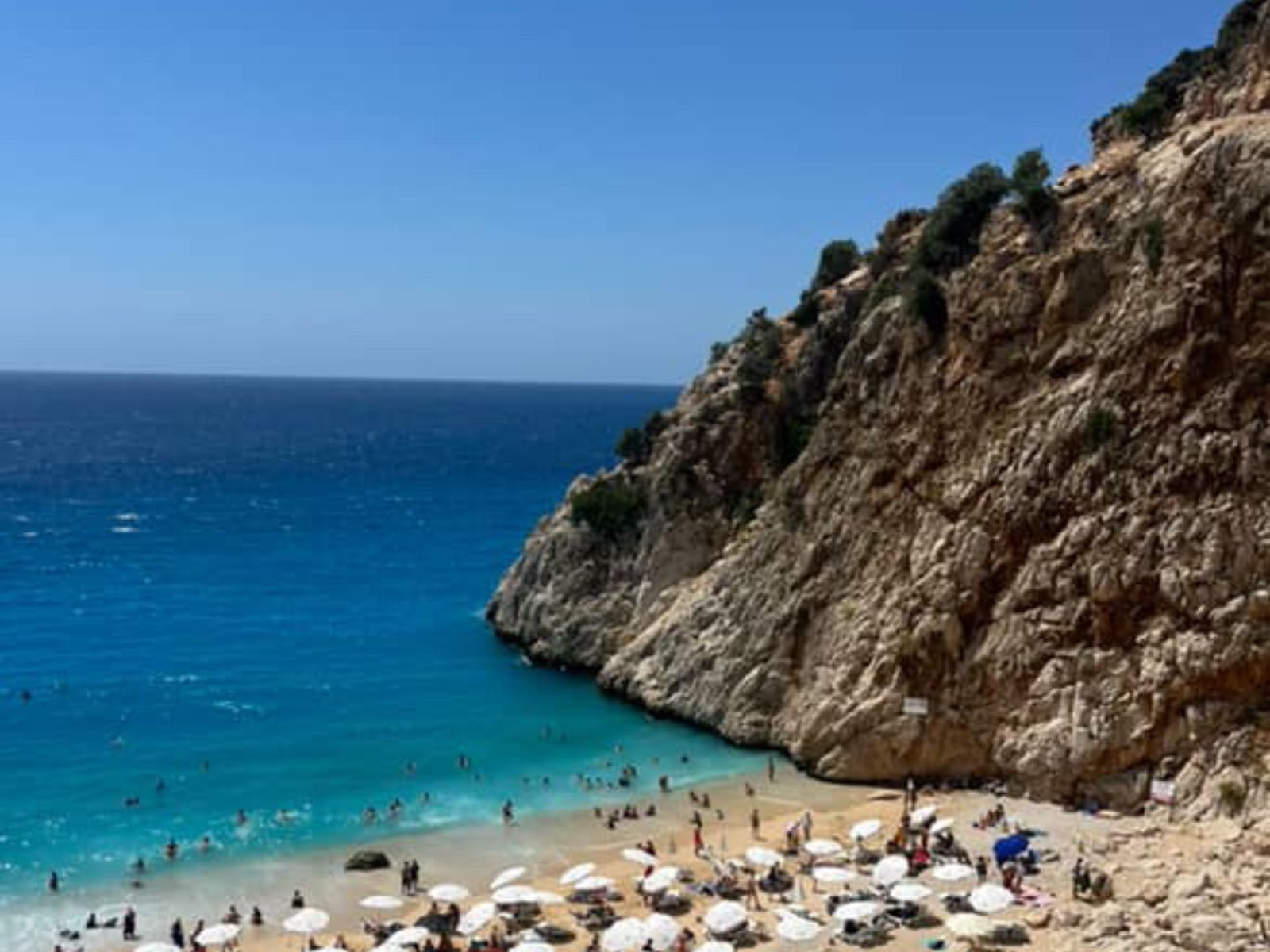 Пляж Капуташ