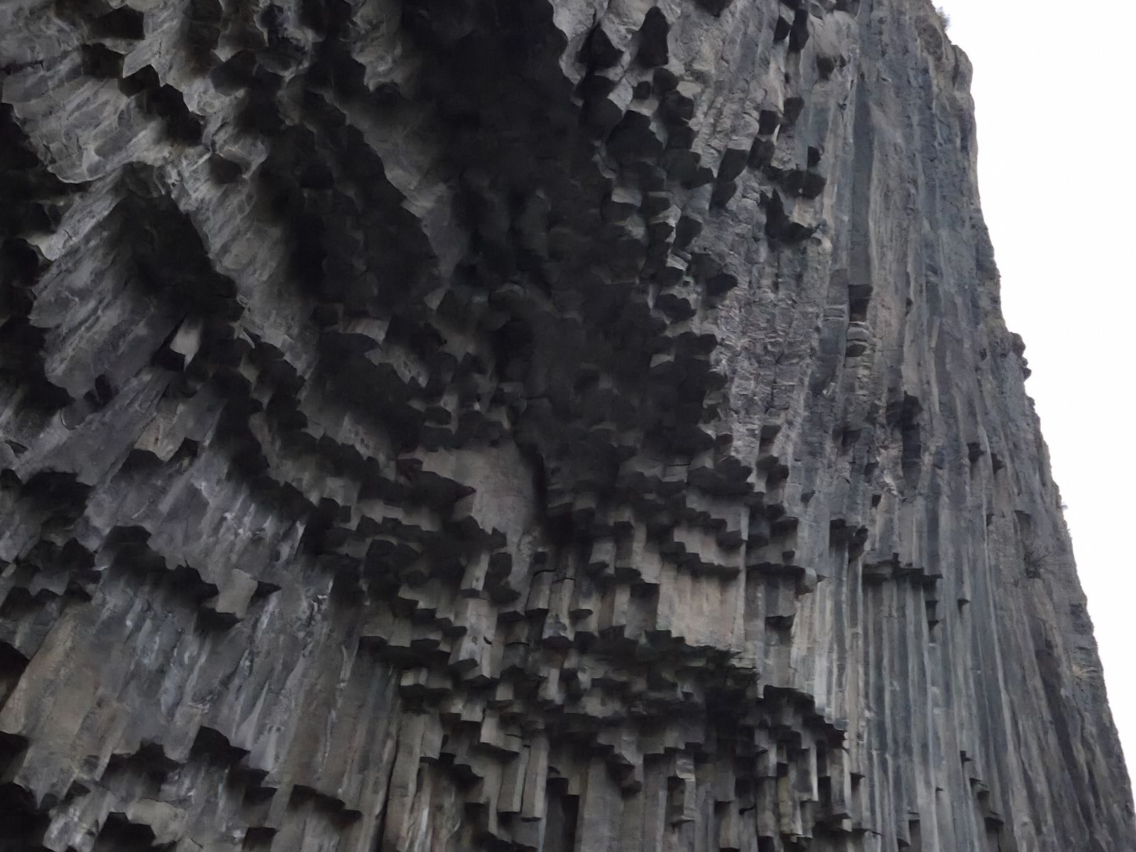 Симфония камней